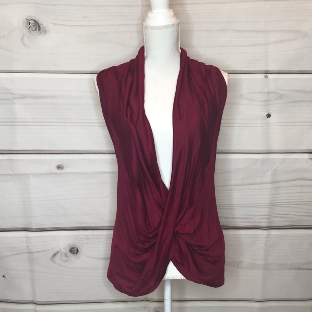Sun N Moon Infinity Lace Back Top